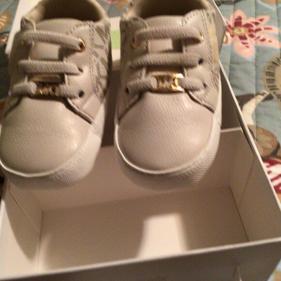 MICHAEL KORS Baby Sneakers Size 4 - Picture 2 of 6